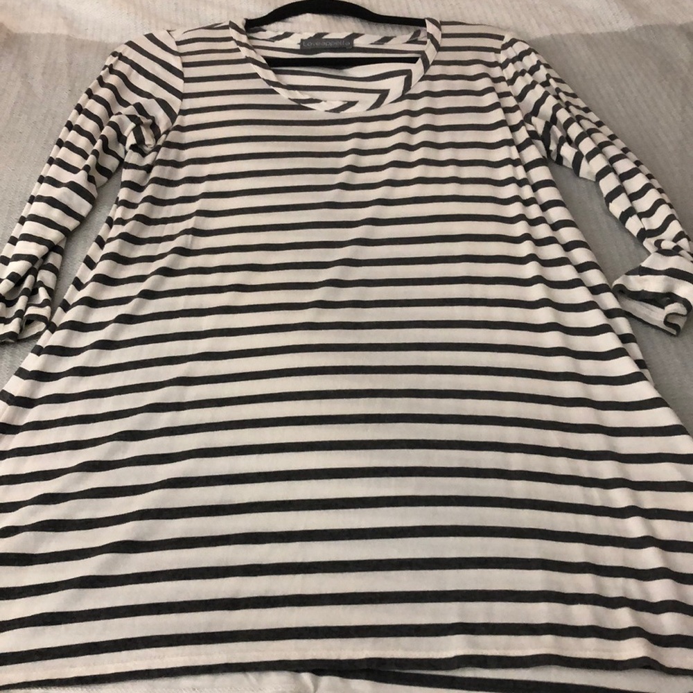 Loveapella maternity tunic